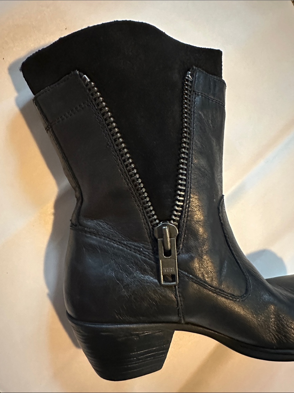 Born Mila Black Leather Boots New - Picture 7 of 10